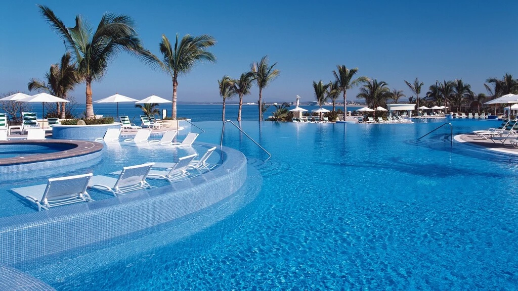 Weber Swimming Pool